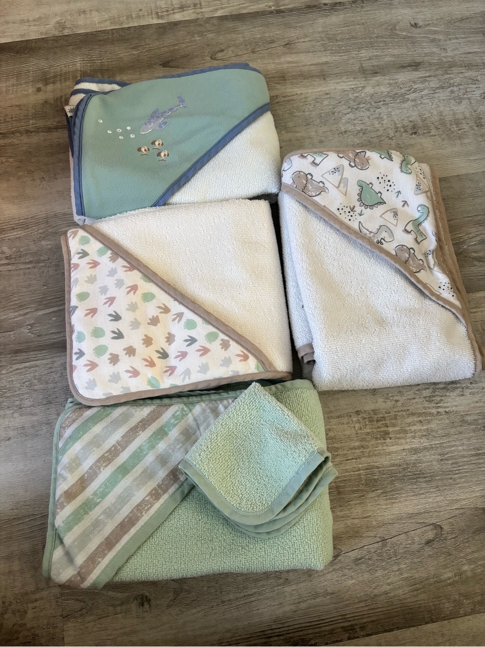 Baby Hooded Towels Set - Sage Green, White, Beige